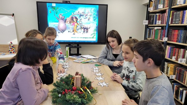 Новогодний калейдоскоп «В царстве Деда Мороза»