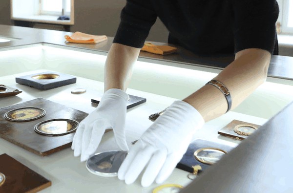 Цикл встреч «Белые перчатки»