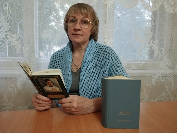 Литературно-музыкальная гостиная «Огонь в глазах – это про нас!»