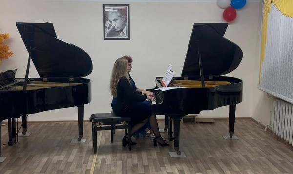 Концерт «Мелодии прекрасные мгновенья»