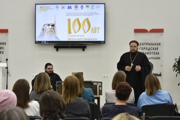 Творческая встреча с писателем Василием Дворцовым