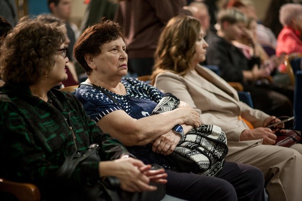 Викторина «Рождественские и новогодние представления в ТЮЗе»