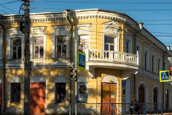 Открытие выставки «Дворы нашего детства»