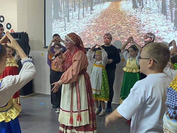 Фольклорно-народная программа «Пусть душу озарит святой покров»