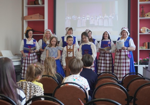 «Deutsch und deutlich» страноведческий час с викториной на немецком языке