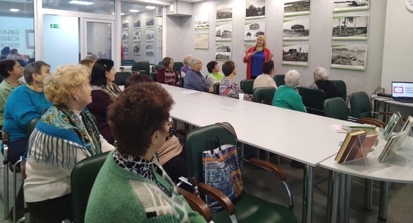 Презентация планшетной выставки «Штрихи к портрету Эжвы»