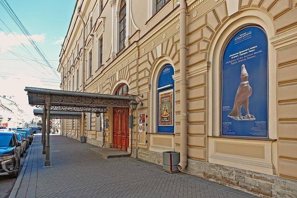 Экспозиция Государственного музея истории религии