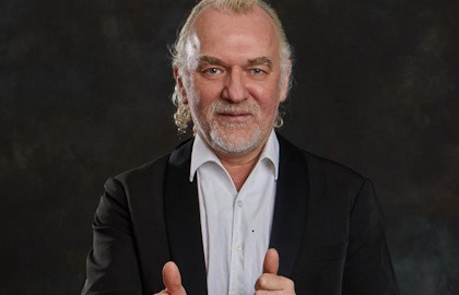 Вселенная Александра Зацепина