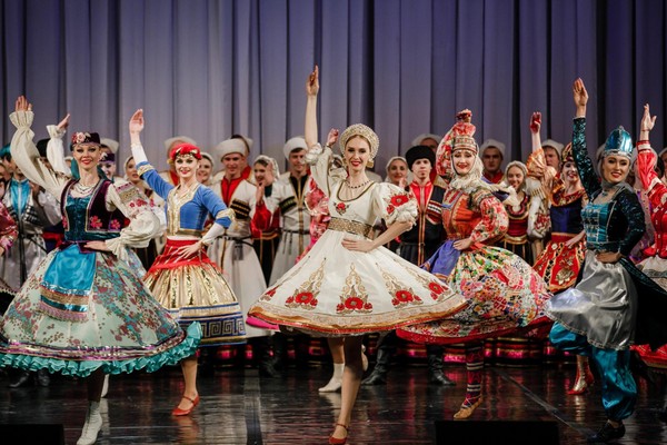 Концерт «Танцуй и веселись, Кубань!»