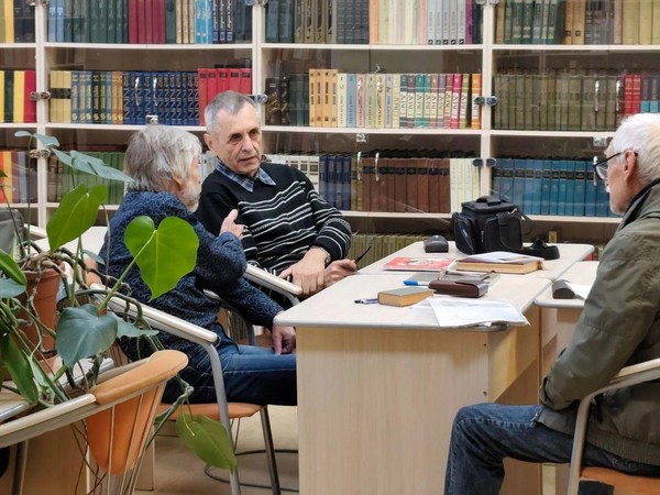 Встреча литературного объединения «Невские берега»