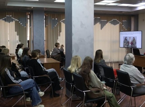 Встреча «Оренбургский платок: культурный код и традиции»