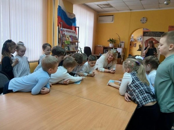Интегрированное занятие в клубе «Юный патриот»