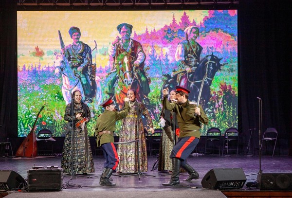 Концерт «Казаки на Сейме» и Павел Арламов»