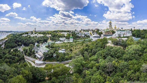 Вечер духовности «Великие Лавры»