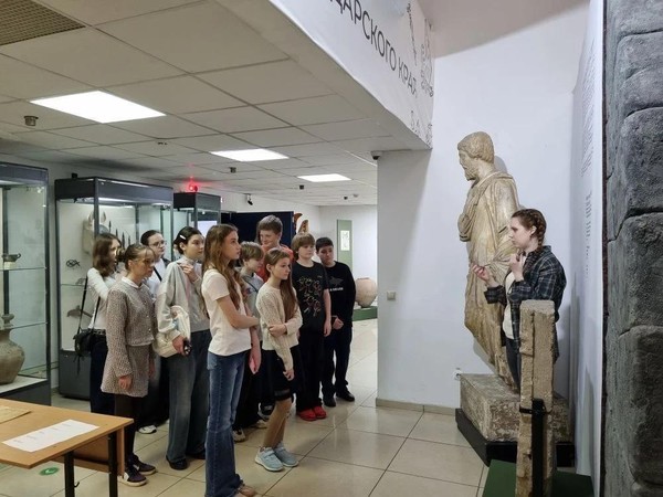 Экскурсия «День в музее»