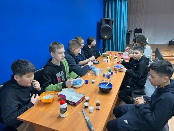 Мастер класс по созданию слайма «Секреты Профессора Слайма»