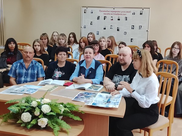 Встреча «Кто они – герои СВО: кавалеры ордена Мужества лейтенант Евгений Петров и матрос Никита Максименко?»