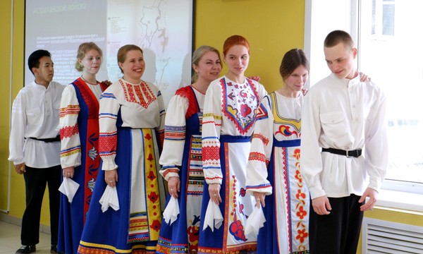 Информационный час «Казачья честь – казачья слава»