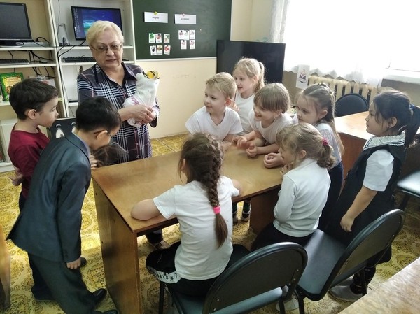 Час этики «По имени зовут, по отчеству величают»