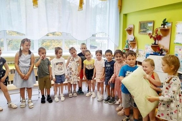 Час доброты «Про бабушек и дедушек»
