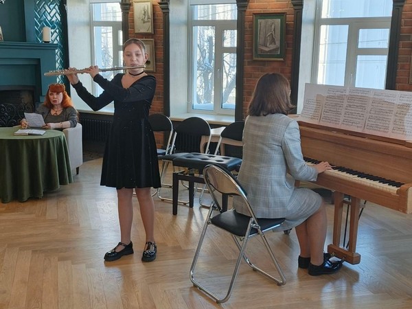 Концерт «Для тех, кто годы не считает»