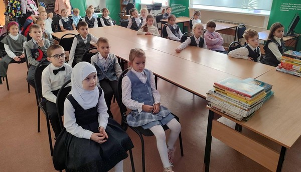 Игровой час «Так чудесно на поляне Винни-Пух живёт с друзьями»