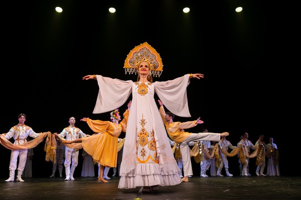 Ансамбль песни и танца «Алтай» им. Березикова