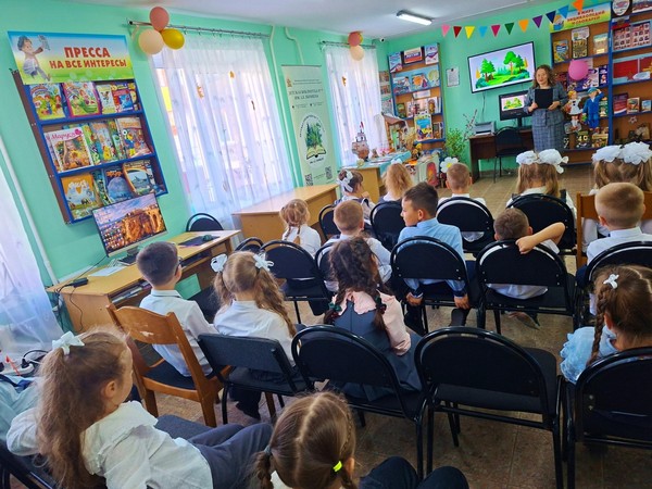 Литературный час«Жил-был сказочник»