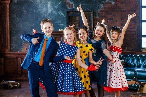 Конкурсная программа «Осенние стиляги»
