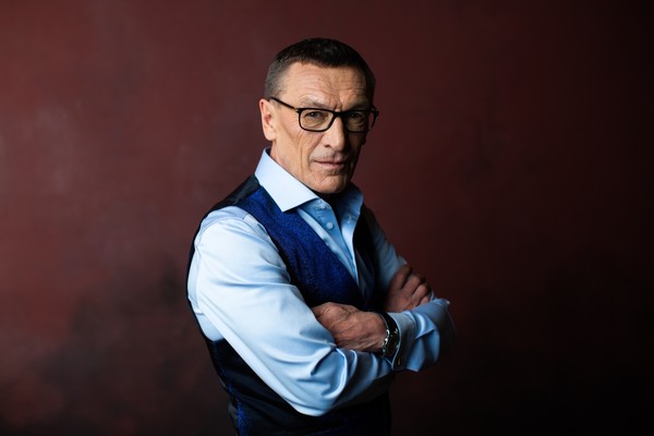 Евгений Pосс
