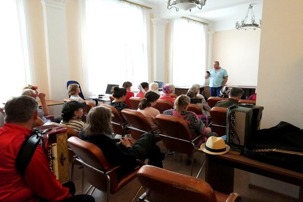 Музыкально-поэтическая встреча «Пишу для Вас»
