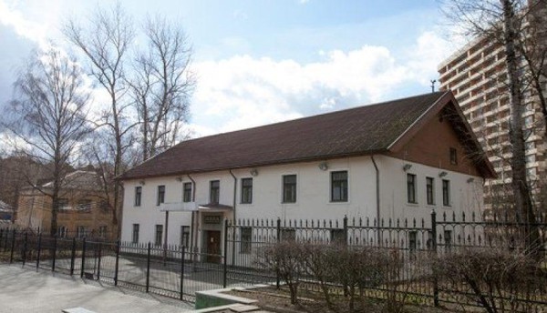 Праздник в честь белых журавлей
