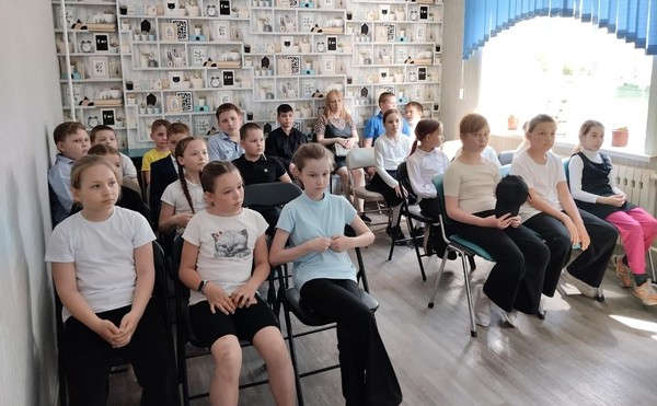 Литературная встреча «Осторожно, каникулы!»