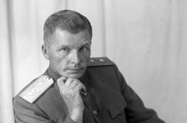Тематическая беседа «Придумавший крылья. Сергей Ильюшин»