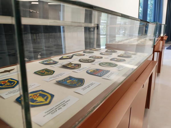 Выставка «Воздушно-десантные войска в символике нарукавных знаков»