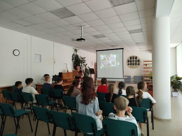 Интеллектуальная игра «Литературный калейдоскоп»