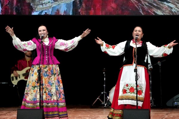 Концерт «Золотой песенный фонд»