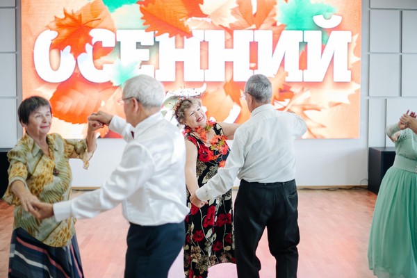 Осенний бал в студии «Позитив»