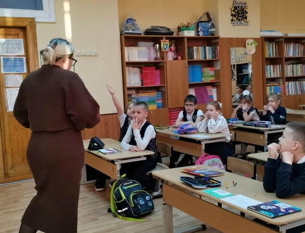 Диалог «Любимый мышонок поколений»