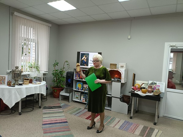 Фольклорный праздник «Русские посиделки»