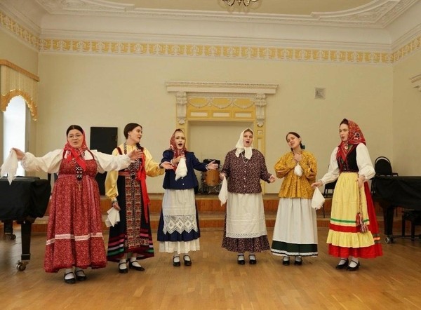 Интерактивная программа «Песенные традиции России»