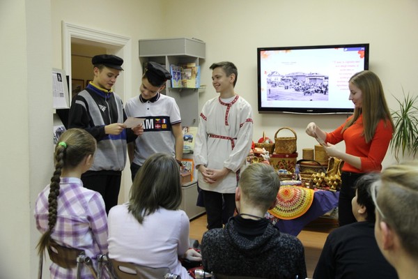 Экскурсия «Городская осень на Псковском проспекте»