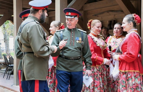 Семейный праздник «В гостях у Саввича»