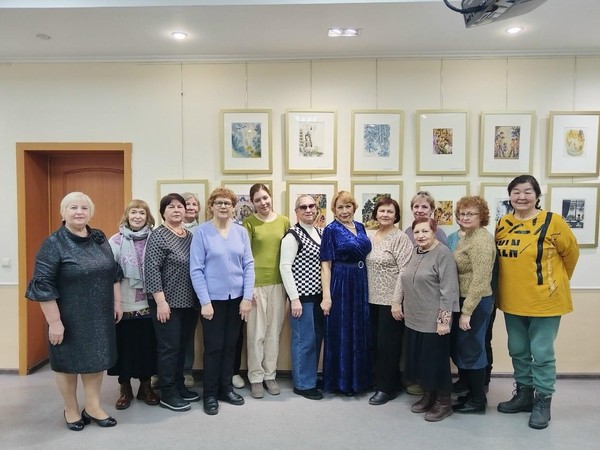 Литературно-музыкальная композиция «Закружилась в небе осень»