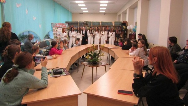 Праздничная встреча «Возраст мудрости, тепла и доброты», посвященный Дню пожилого человека