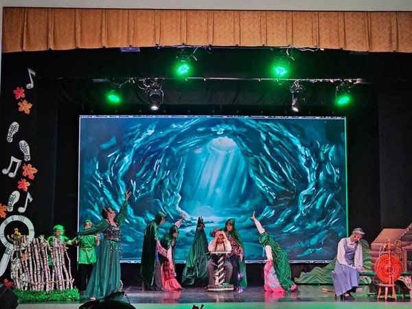 Спектакль «Каменный цветок»