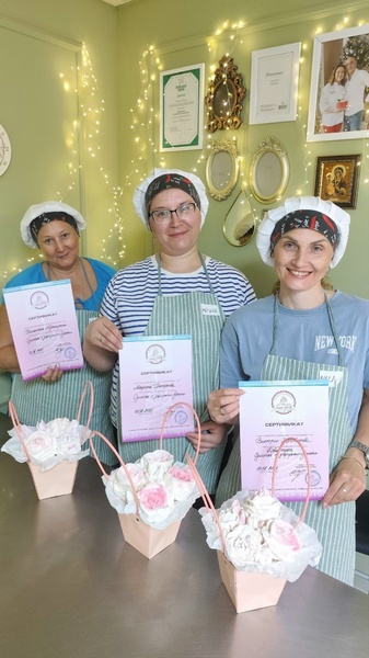 Сумочка с зефирным букетом