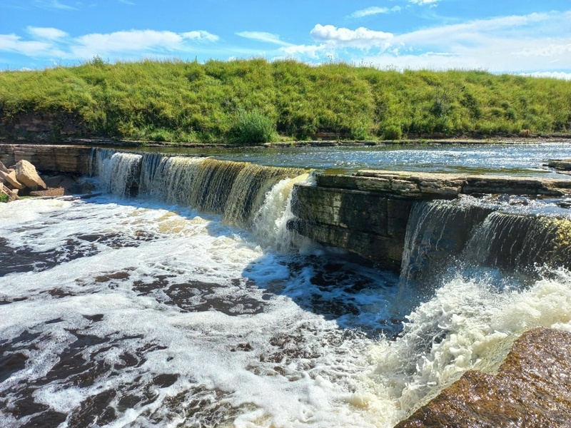 Саблинские чудеса: пещеры и водопады