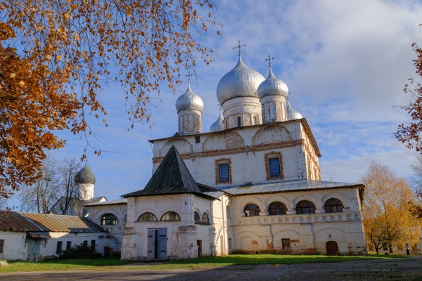 Город чтимых святынь