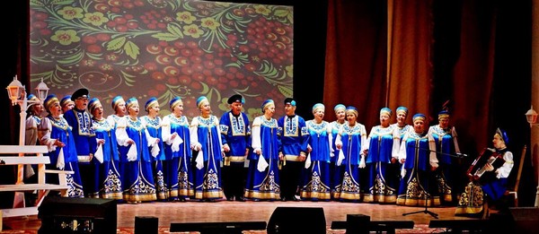 «Согреем сердца русской песней!»
